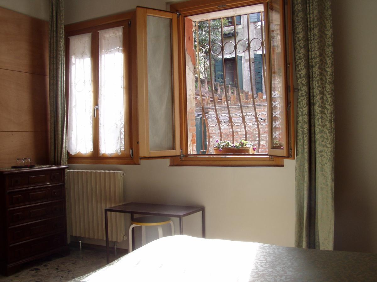 B&B Allo Squero Veneţia Exterior foto